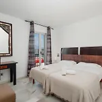 Exclusive Penthouse, With Sea And Marina Views And Private Parking, In The Heart Of Puerto Banus *