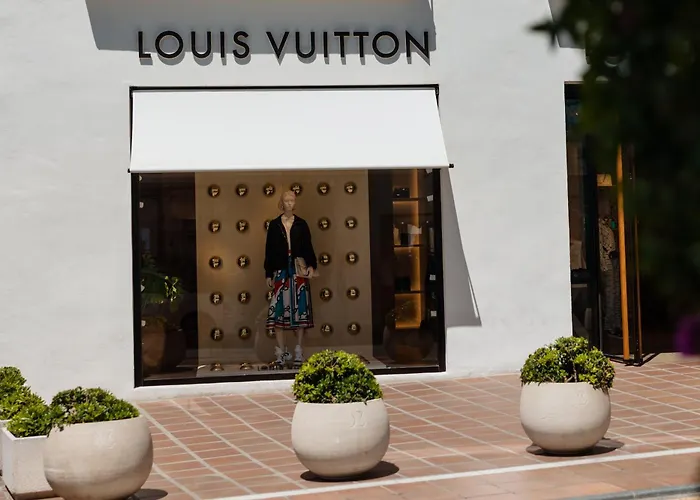 شقة Exclusive Penthouse, With Sea And Marina Views And Private Parking, In The Heart Of Puerto Banus