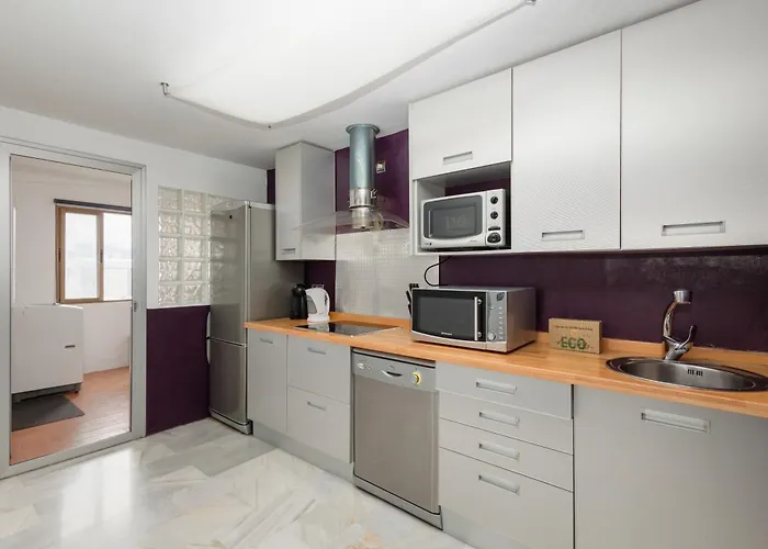 Apartment Exclusive Penthouse, With Sea And Marina Views And Private Parking, In The Heart Of Puerto Banus Marbella