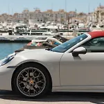 Apartment Exclusive Penthouse, With Sea And Marina Views And Private Parking, In The Heart Of Puerto Banus *