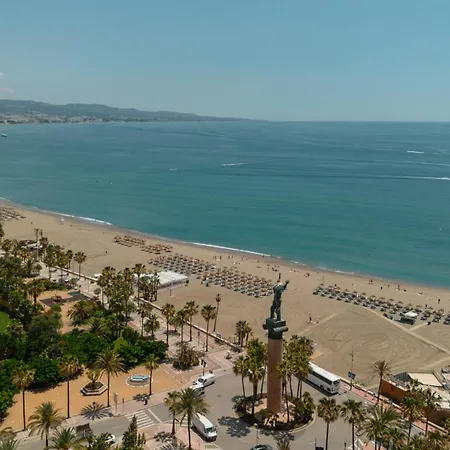 Apartment Stunning Penthouse With Sea Views And Private Parking In Puerto Banus *